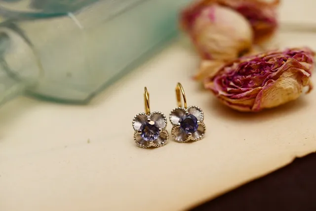 ジュエリーリフォーム詩喩花（SHIYUKA)