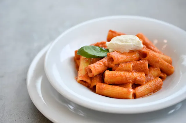 ENILIVESTATION / ENILIVE CAFE / TELEPASS POINT / AUTOLAVAGGIO MDV CARBURANTI SAS / ENIPLENITUDE