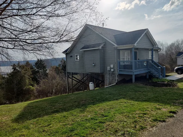 Edgewater Resort at Taylorsville Lake