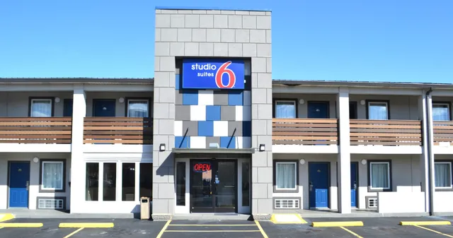 Studio 6 Suites Chattanooga, TN - Lookout Mtn.