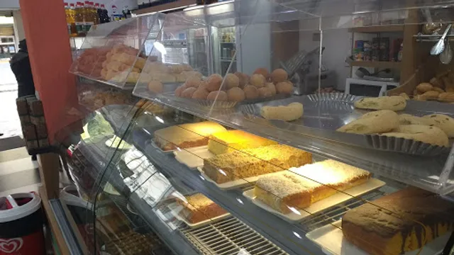 Panificadora e Confeitaria Rico Pão
