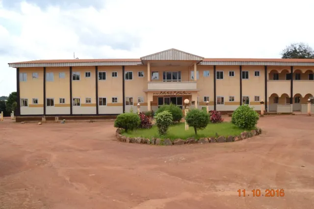 HOTEL MENTONG PALACE