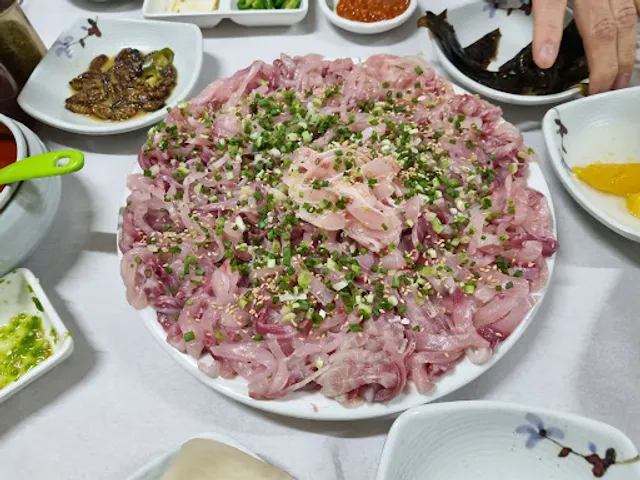 낙동강민물회집