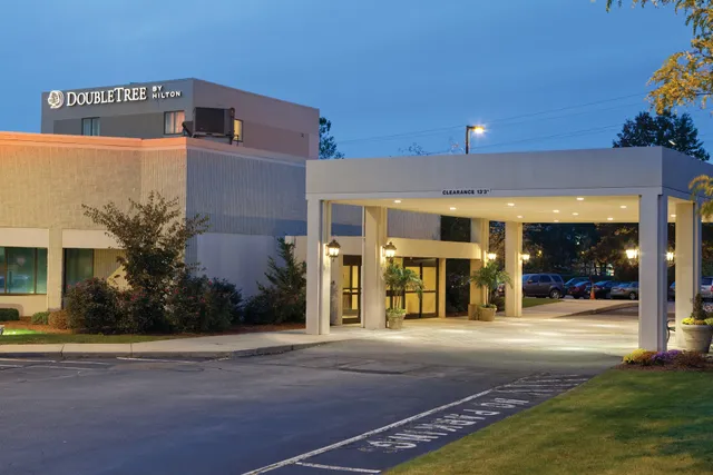 DoubleTree by Hilton Hotel Boston - Milford
