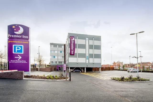 Premier Inn Birkenhead Town Centre hotel