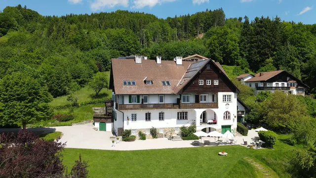 Villa Weiss
