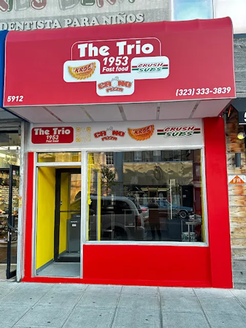 Empanada Factory (The Trio 1953)