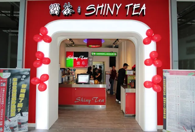 Shiny Tea - Aberdeen Square