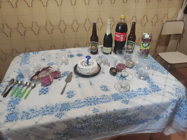 Estação 25 - Cozinha e Bar