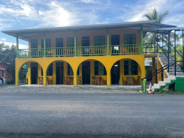 Cabinas Manzanillo Caribe