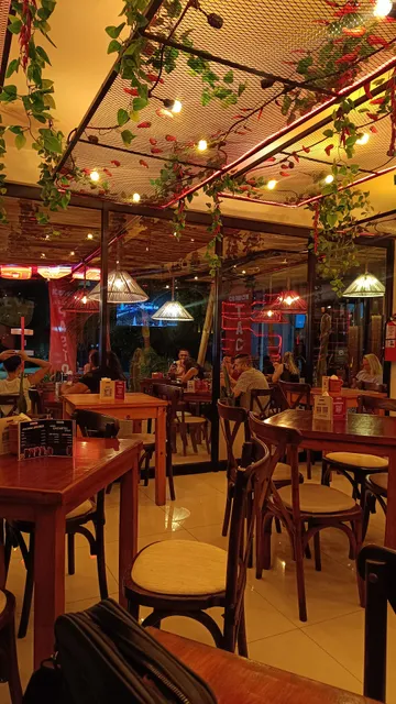 Carbón Tacos y Miches