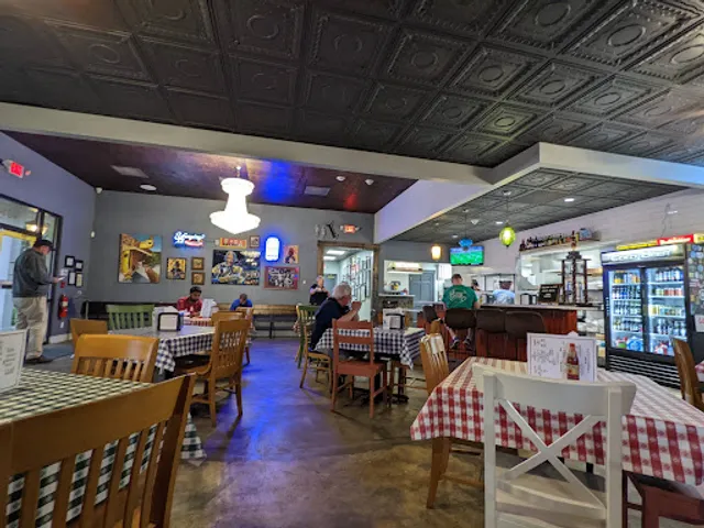 Gus's World Famous Fried Chicken