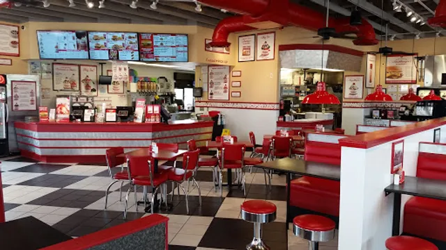 Freddy's Frozen Custard & Steakburgers