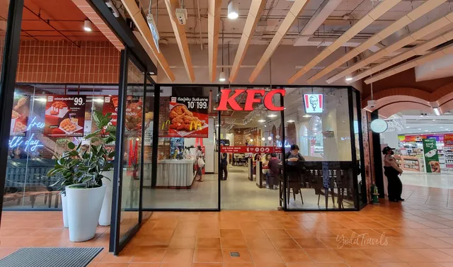 KFC, The Mall Lifestore Thapra B Floor