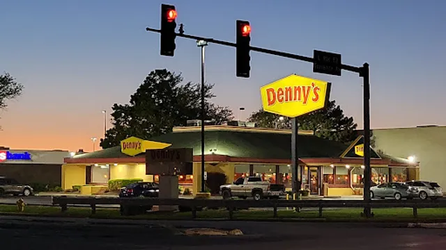 Denny's