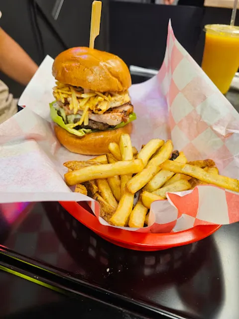 La Columbina Burger CT