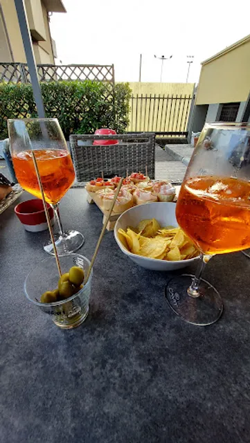 BAR LUNA, rivendita Elfbar