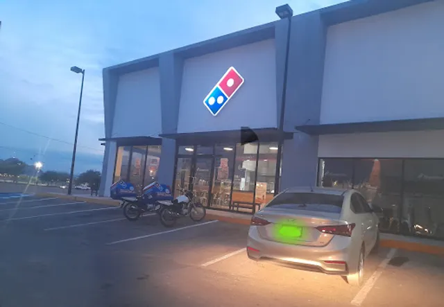 Domino's Camino Real