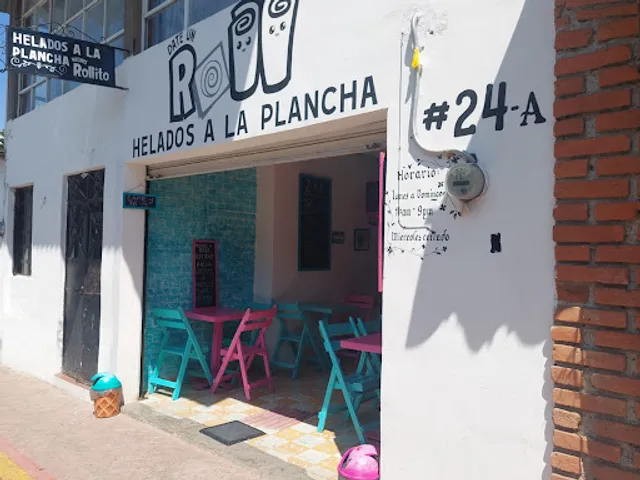 DATE UN ROLL- HELADOS A LA