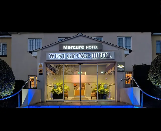 Mercure Newbury West Grange Hotel