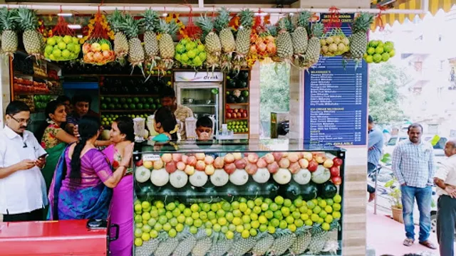 Shree Gajanana Fruit Juice Center