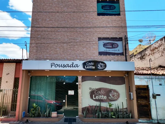 Hotel and Inn Café with Leitte