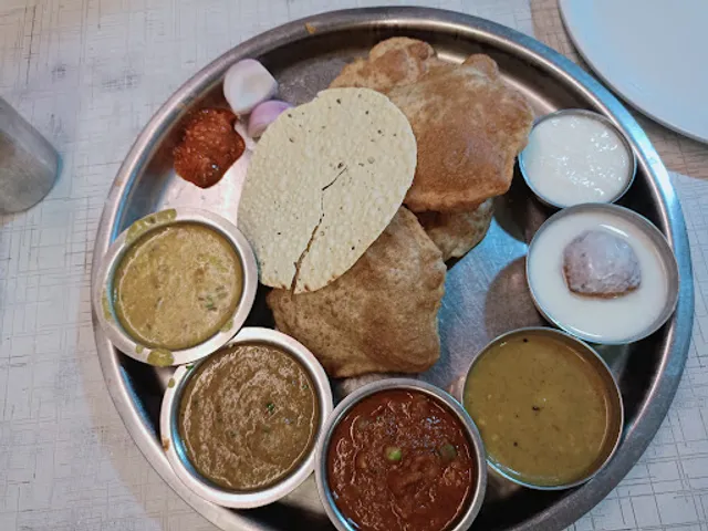 Hotel Vaishali Pure Veg