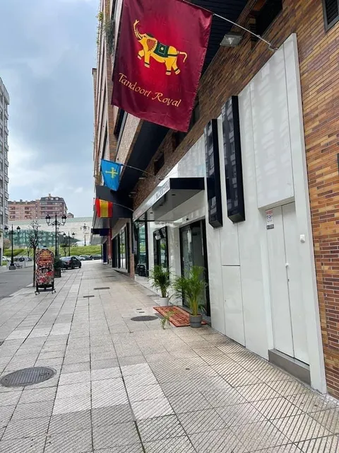 Royal Tandoori Restaurant