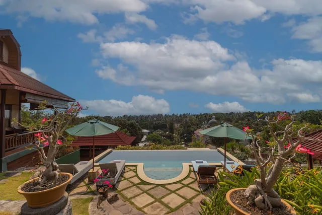 SAFARA VILLA & BUNGALOW