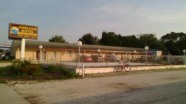 Shelton Motel