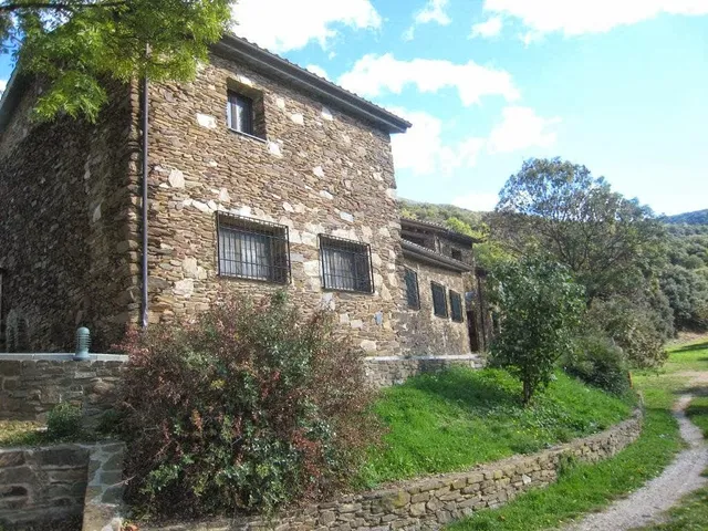 Casa de colònies i escola de natura La Traüna