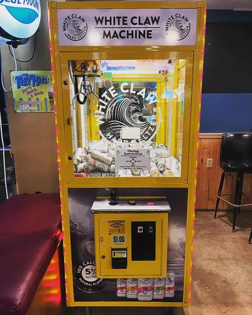 Beach Bums Bar & Eatery