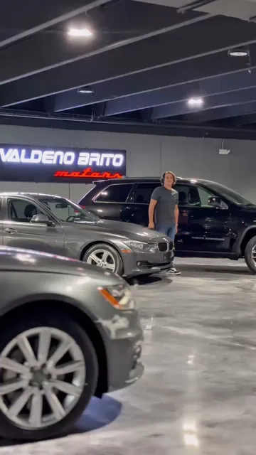 Valdeno Brito Motors