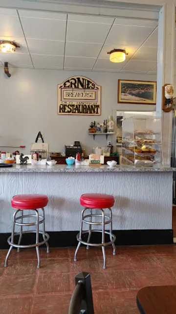 Ernies Restaurant