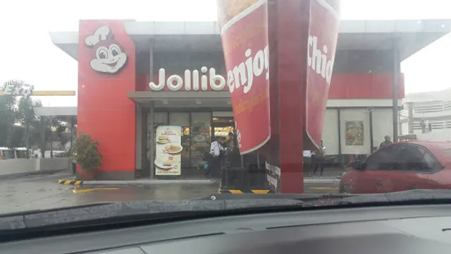 Jollibee - Real