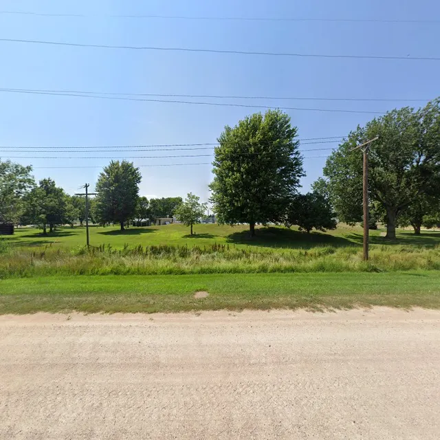 Bassett Swimming Pool