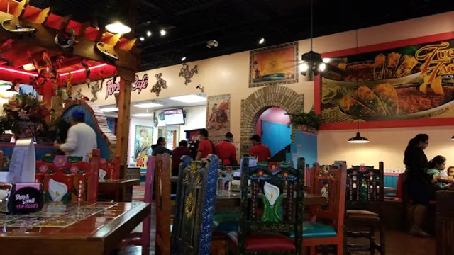 Rosa's Café & Tortilla Factory