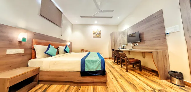 Elegance Suites, Gomti Nagar