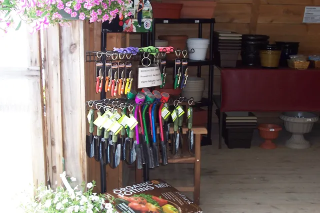 Brick House Acres - Garden Center & Berry Farm