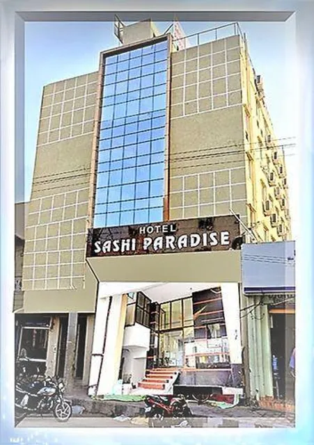 Hotel Sashi Paradise