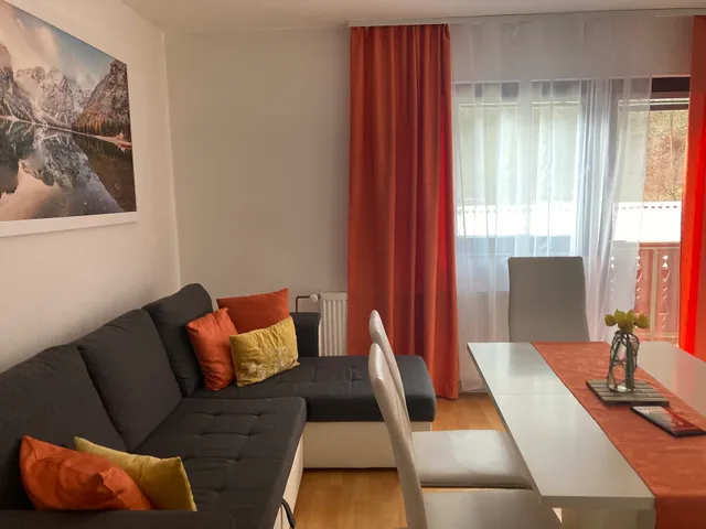 River view Apartments Irena