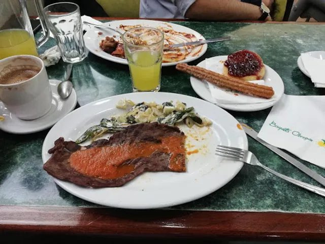 Bisquets Obregón Terán