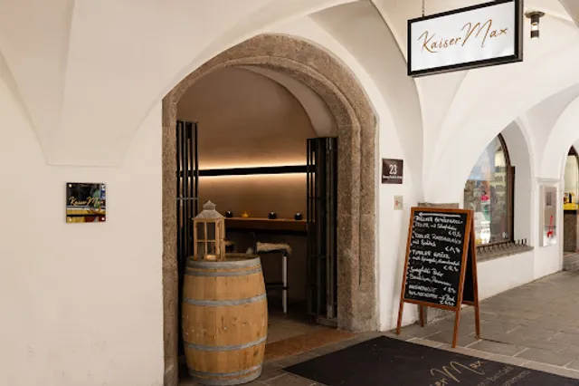 Kaiser Max Restaurant
