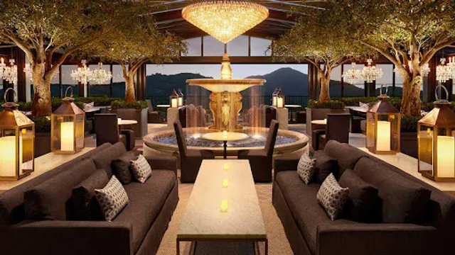 RH Rooftop Restaurant at RH Marin