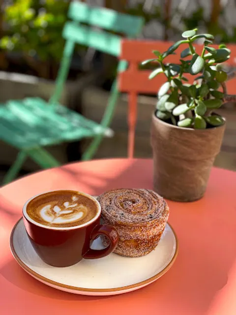 Lo/Cal Coffee & Market