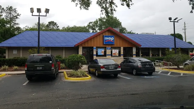 IHOP