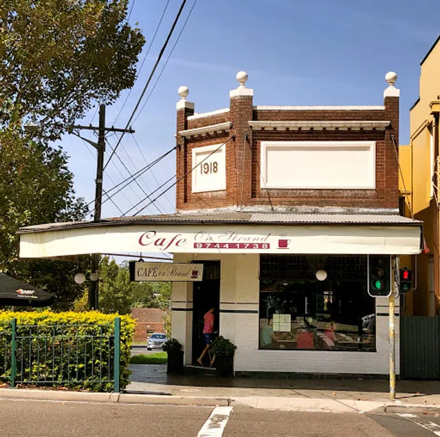 Cafe on Strand