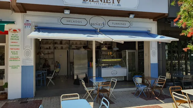 HeladerÍa La Biznieta de Teresa Mira