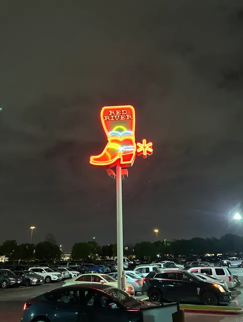 Cowboys Red River | Dancehall & Saloon