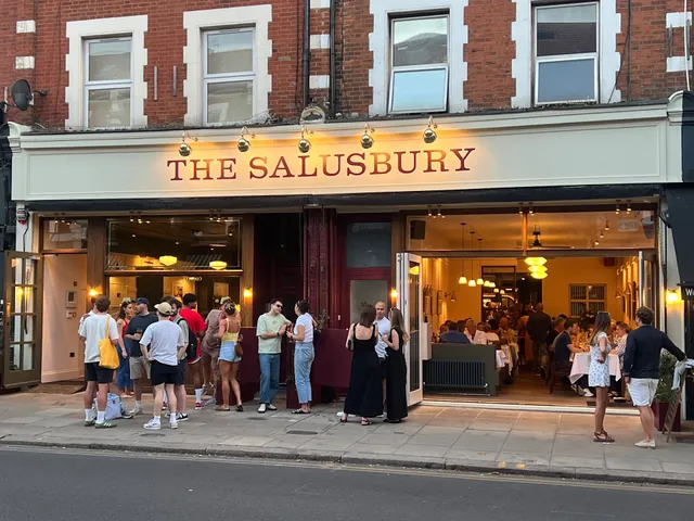 The Salusbury Pub & Dining Room